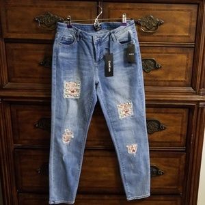 Bebe Jean's Size 30 Sexy Embellished